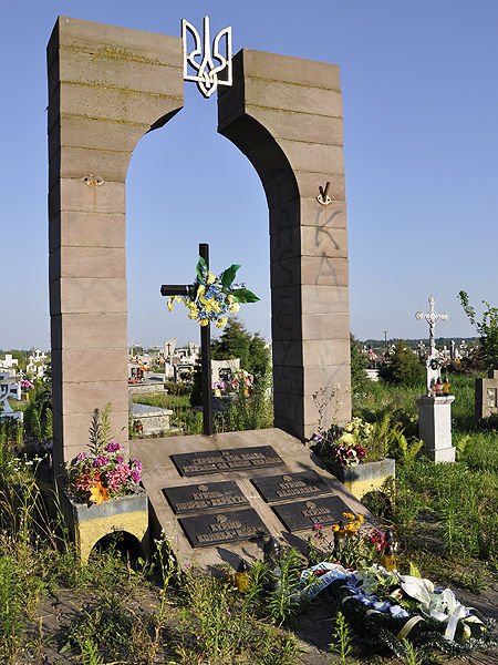 Pomnik UPA w Hruszowicach 