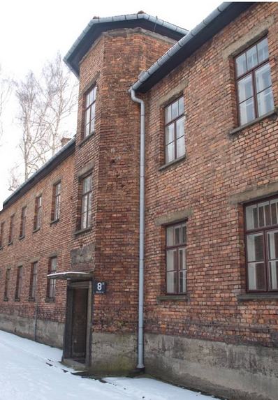 Blok nr 10 a (później nr 8 a), w którym Antoniego Kocjana więziono w obozie Auschwitz
